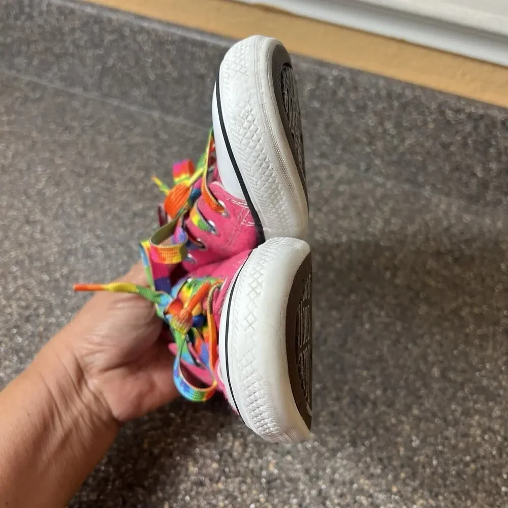 Converse All Star Little Girls Size 1 Pink Canvas Shoes Low Top Sneakers Lace Up